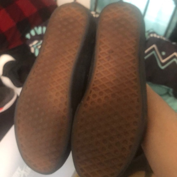 Black old school vans - Picture 3 of 3